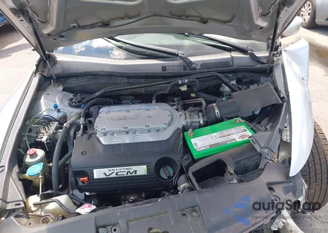 2008 Honda Accord 3.5 Ex-L from USA, damaged, VIN 1HGCP36828A051711